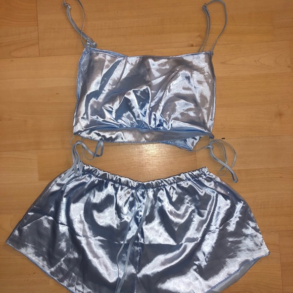 Sexy nighty - Picture 1 of 4